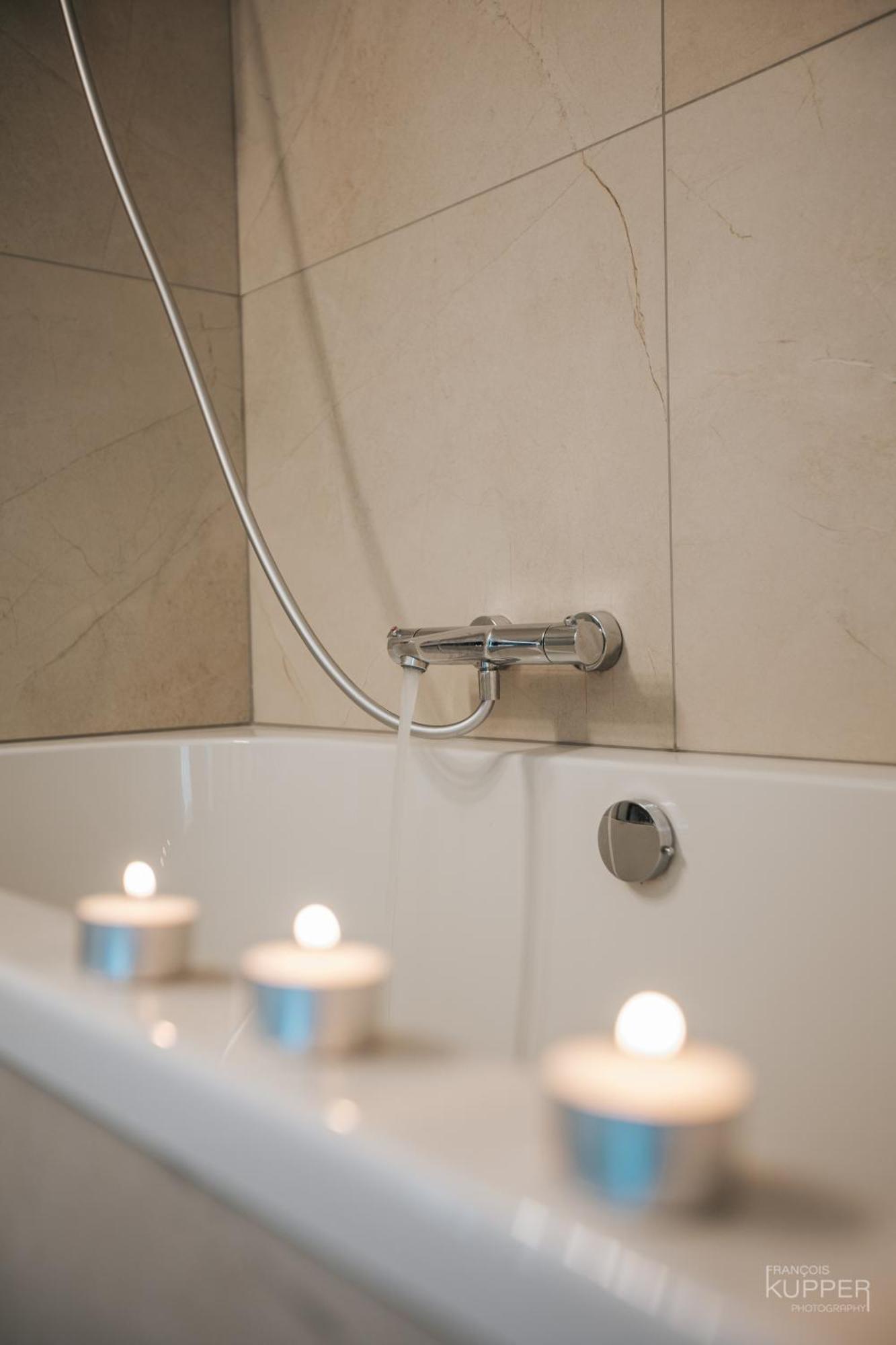 Le Noir Flohay 30 Pers - Malmedy, Vue, Wellness Villa Buitenkant foto